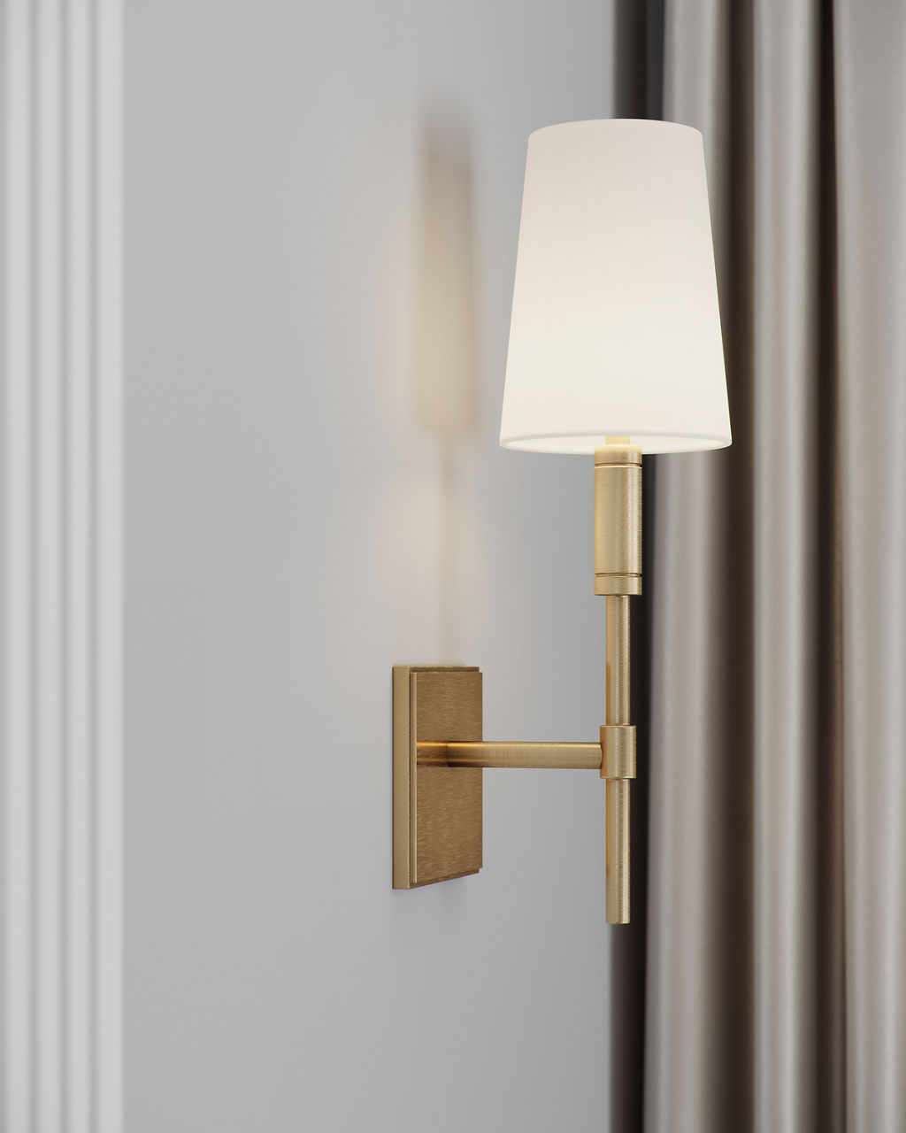 Beckham Classic Sconce | Burnished Brass