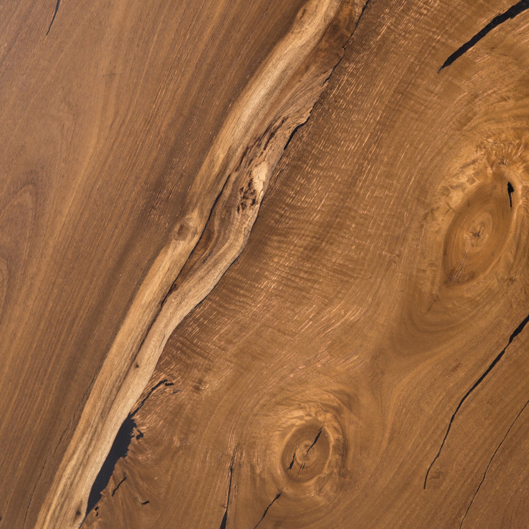Hudson Round Coffee Table - Natural Yukas Resin