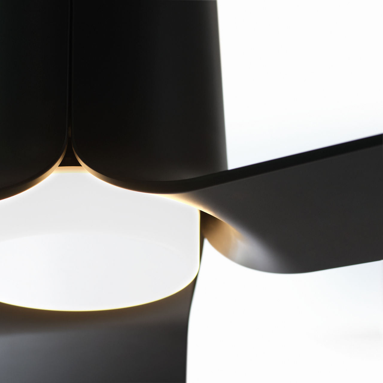 Peel Smart 52 LED Midnight Black