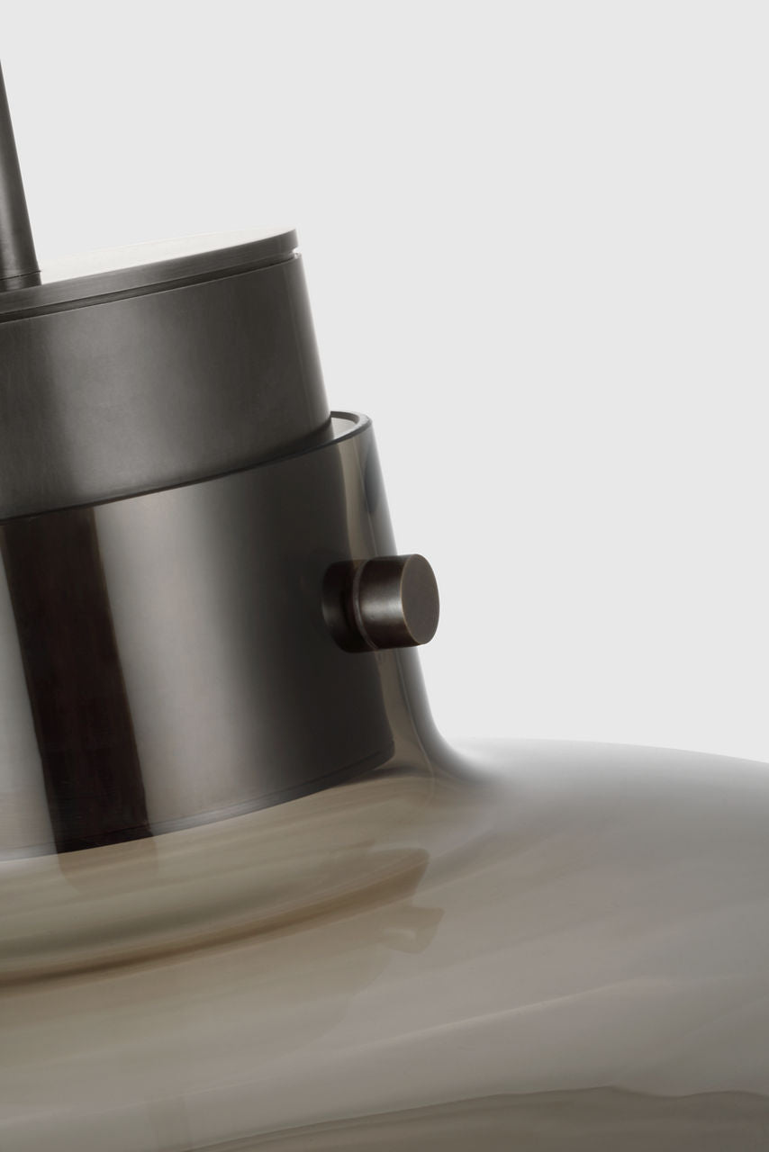 Morgan 22 Pendant burnished Bronze | smoke glass 2700K-1800K 90 CRI