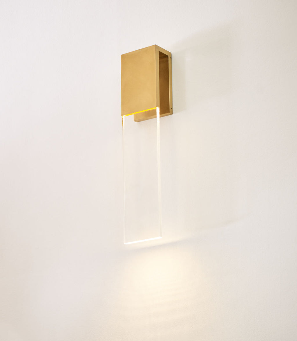 Kulma Large Wall Natural Brass 2700K 90 CRI