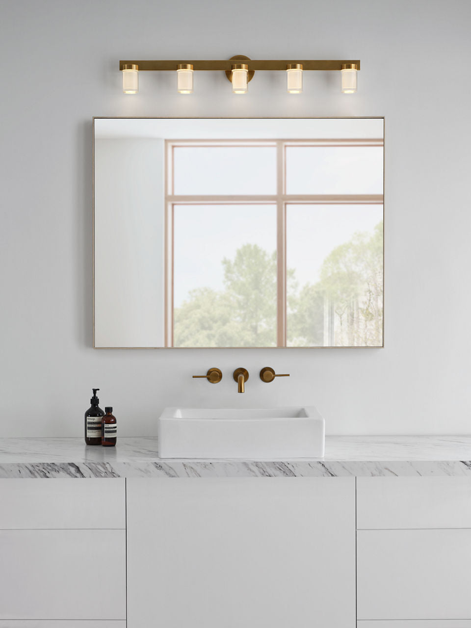 Esfera Large Bath Natural Brass 2700K 90 CRI