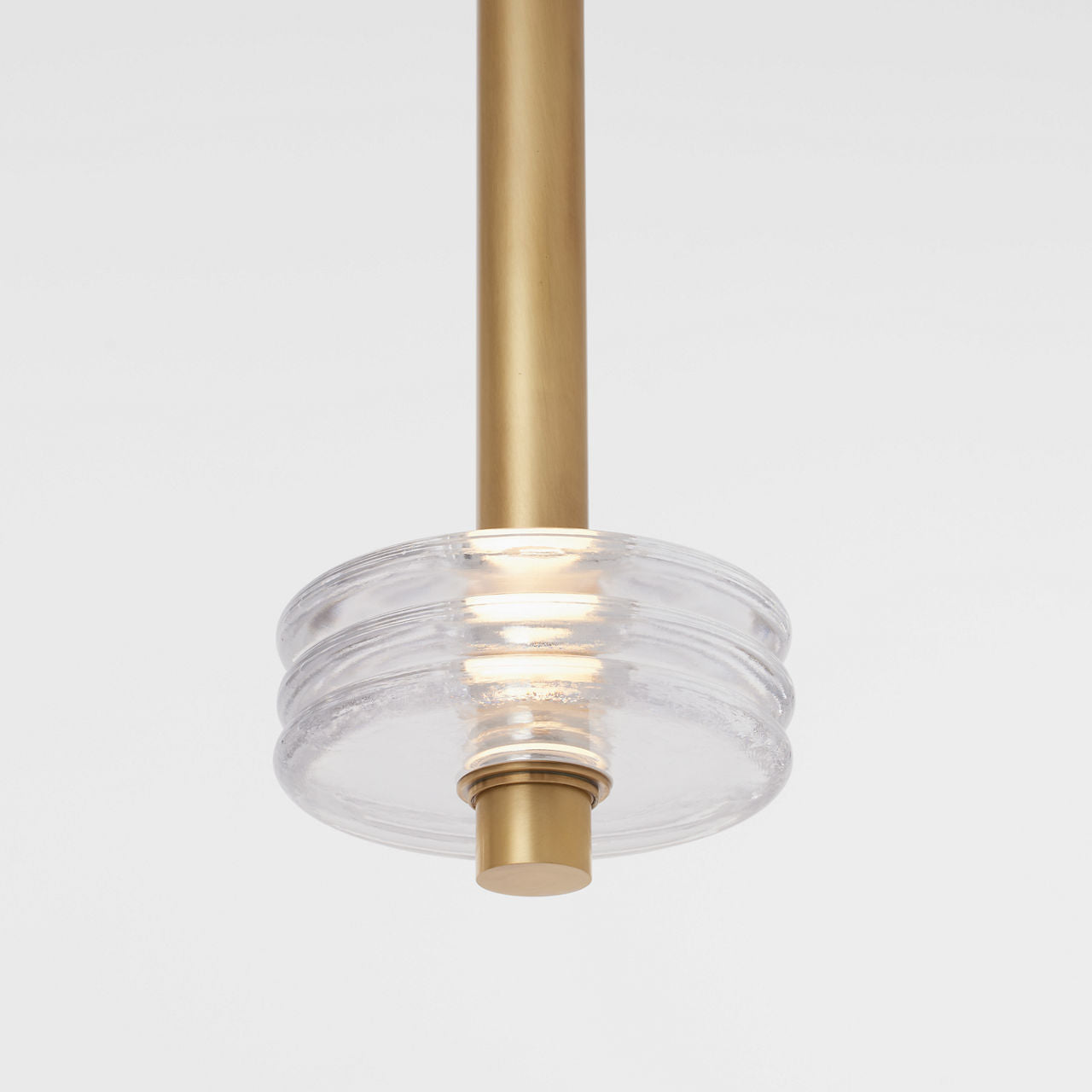 Laurel Grande Pendant Clear Natural Brass 2700K 90 CRI