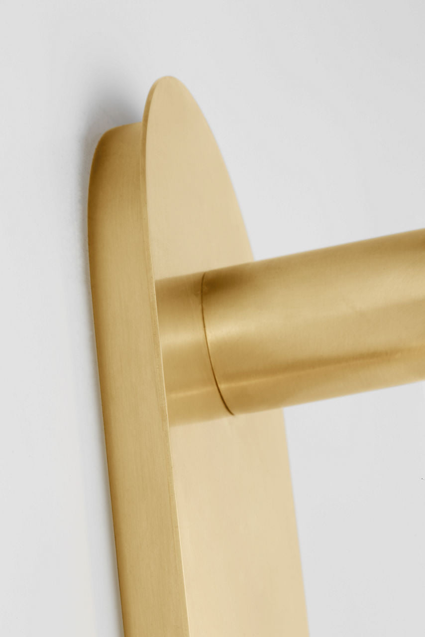 Fielle X-Large Sconce Natural Brass 2700K 90 CRI
