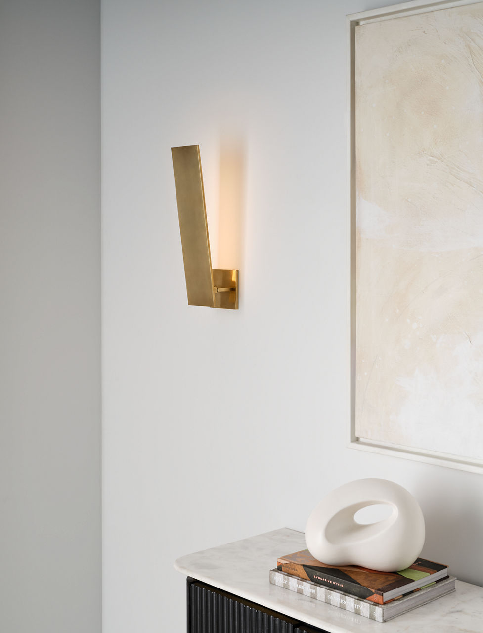 Angolo 18 Sconce hand rubbed antique brass 2700K 90 CRI