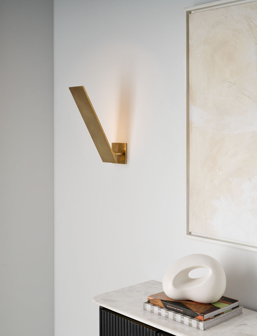 Angolo 18 Sconce hand rubbed antique brass 2700K 90 CRI