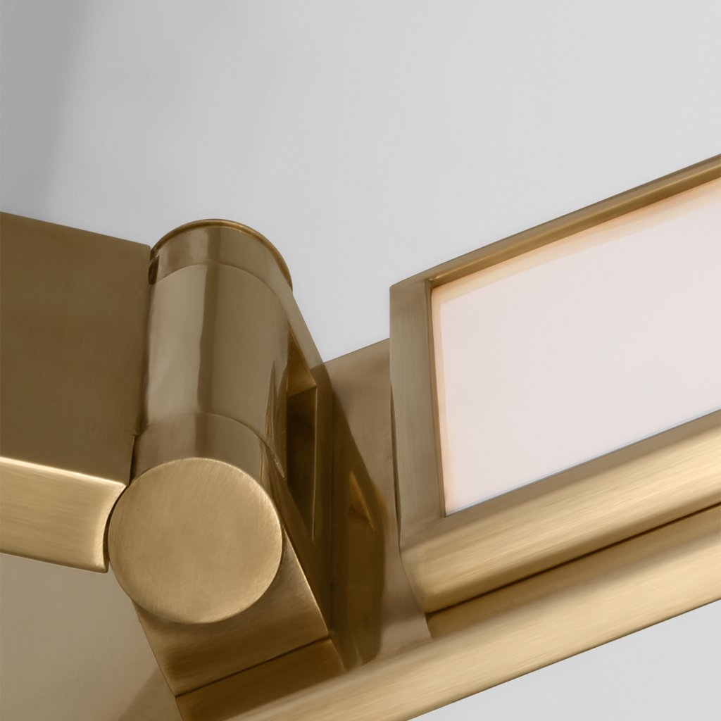 Angolo 18 Sconce hand rubbed antique brass 2700K 90 CRI