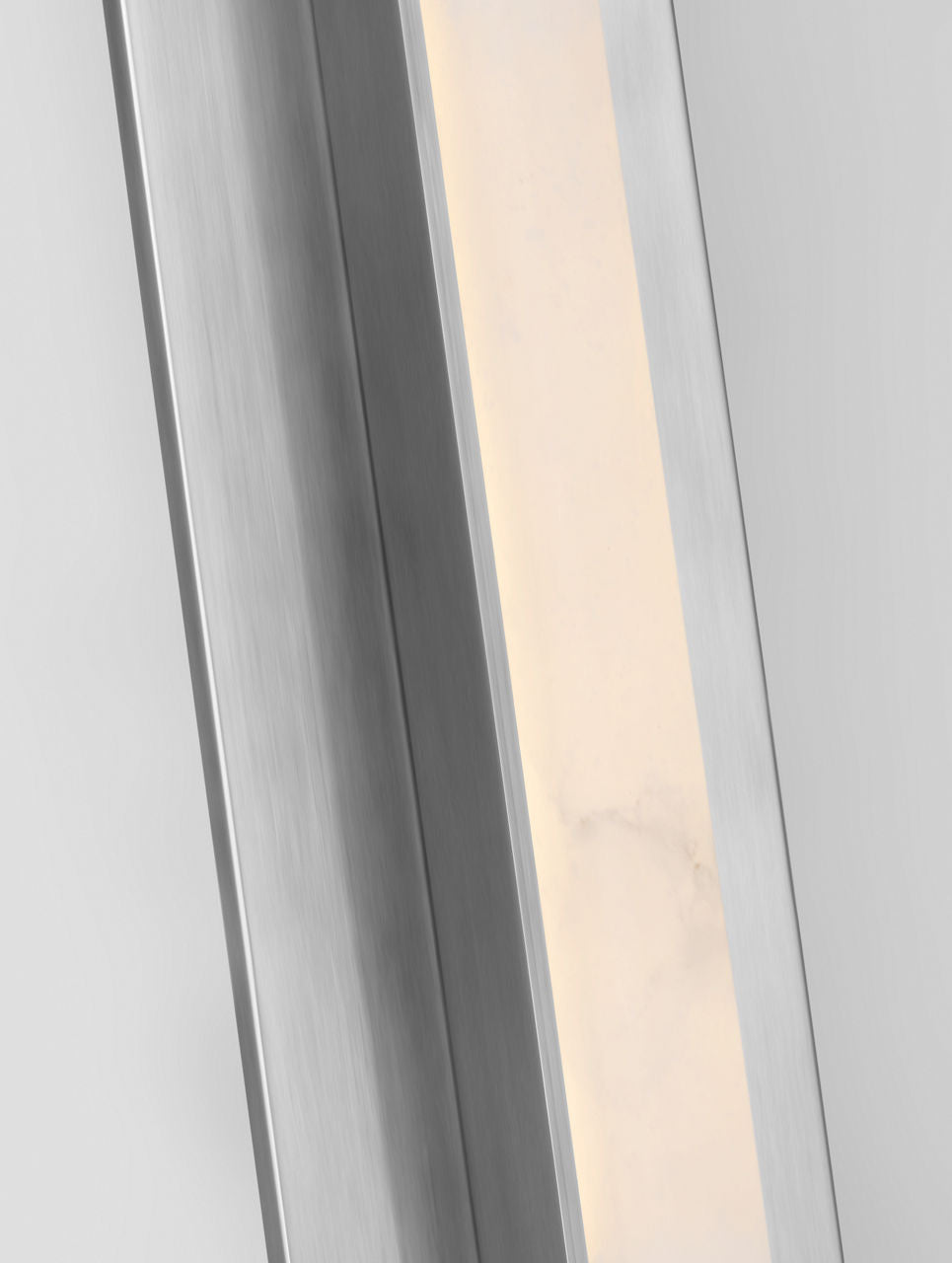 Linea 32 Sconce antique nickel 2700K 90 CRI