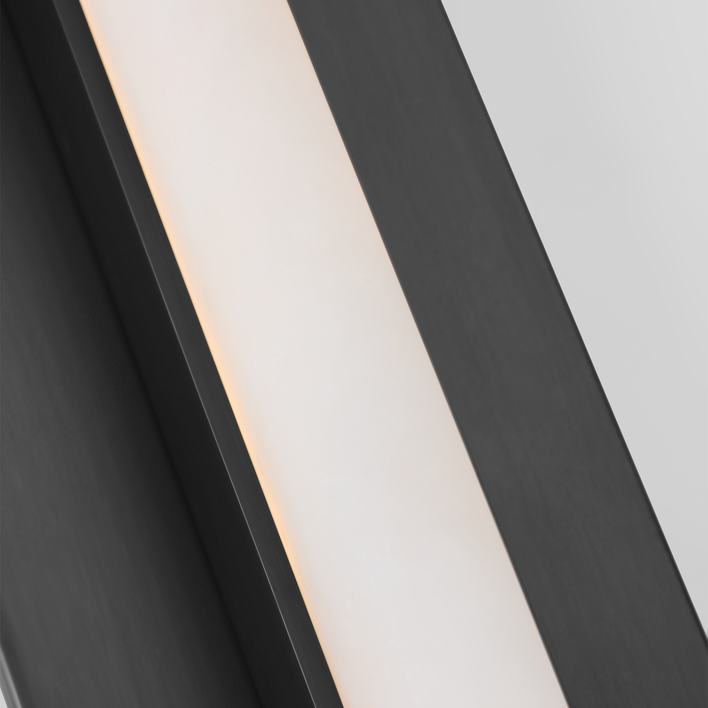 Linea 25 Sconce Bronze 2700K 90 CRI