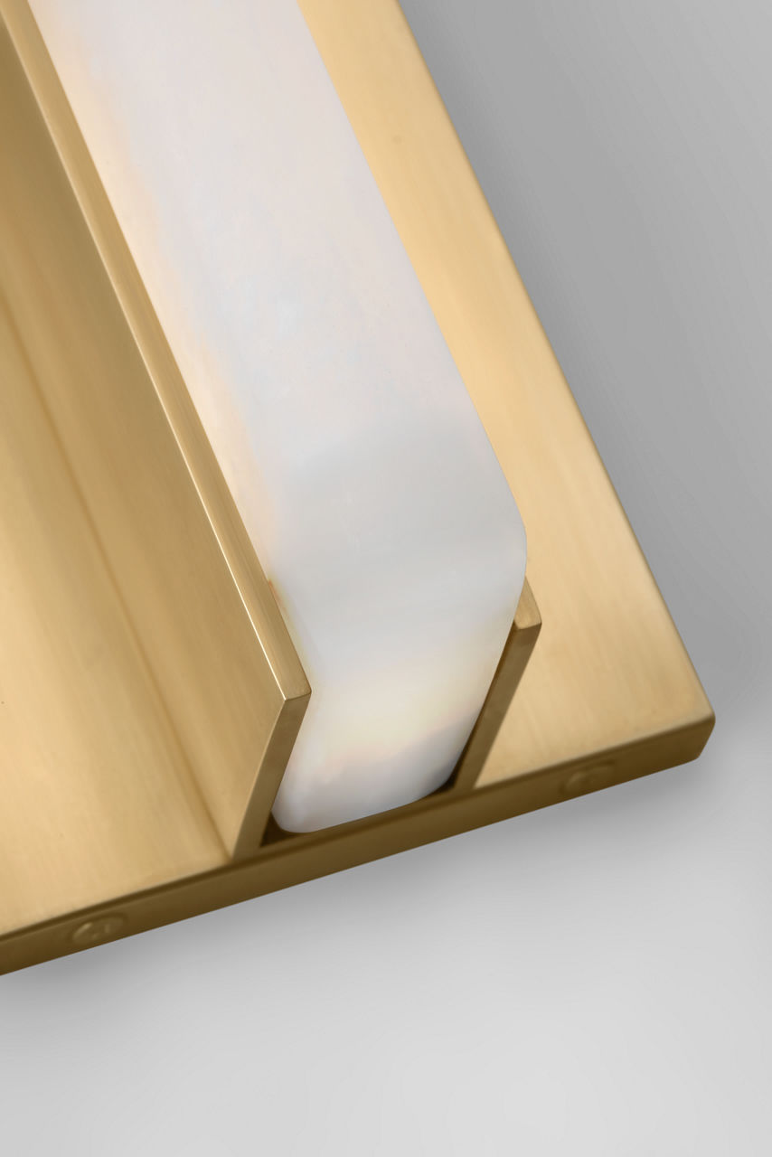 Linea 25 Sconce Hand Rubbed Antique Brass 2700K 90 CRI