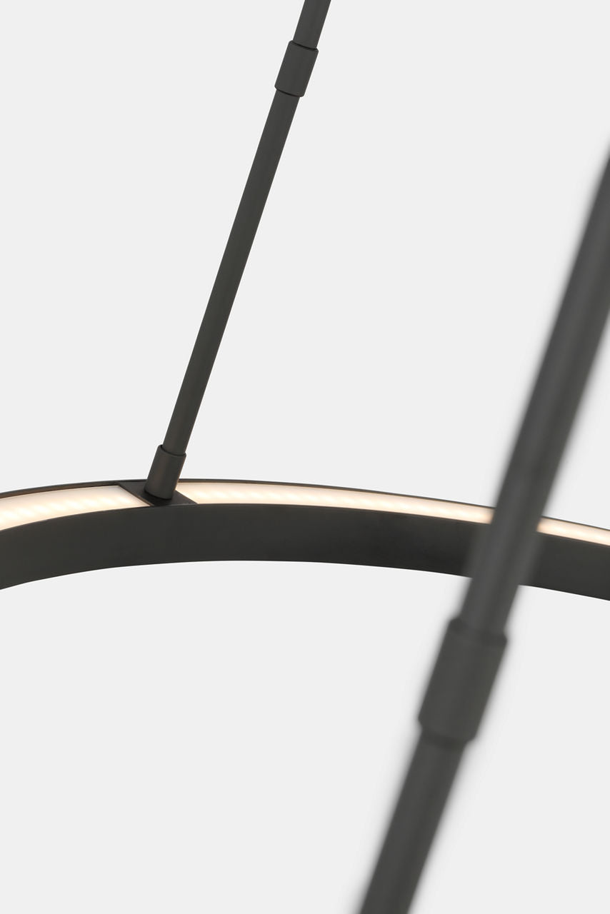 Stagger Ring Large Chandelier Nightshade Black 2700K 90 CRI