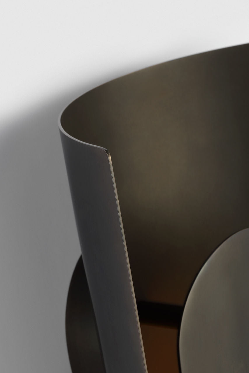 Shielded Medium Sconce Bronze 2700K 90 CRI