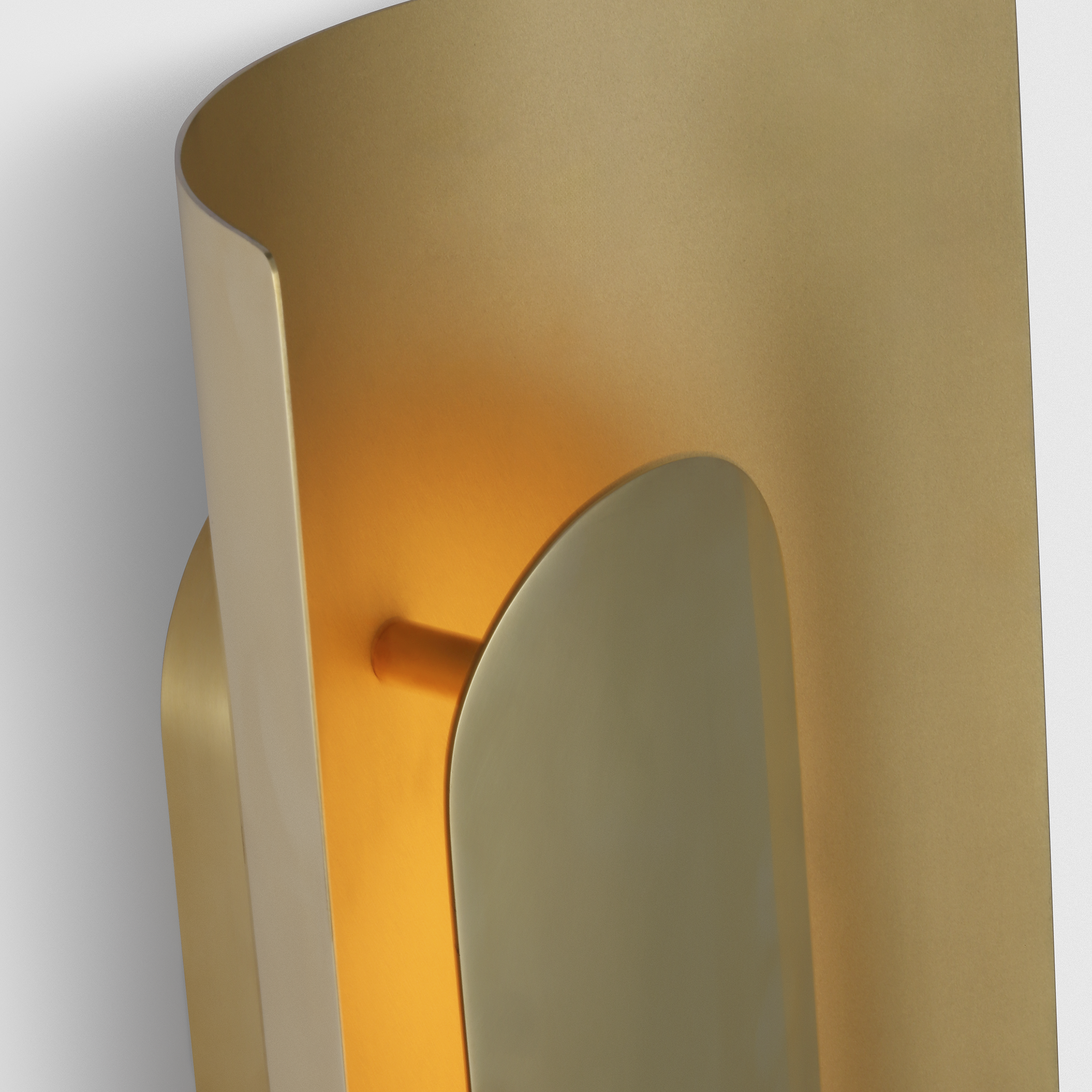Shielded Medium Sconce Hand Rubbed Antique Brass 2700K 90 CRI