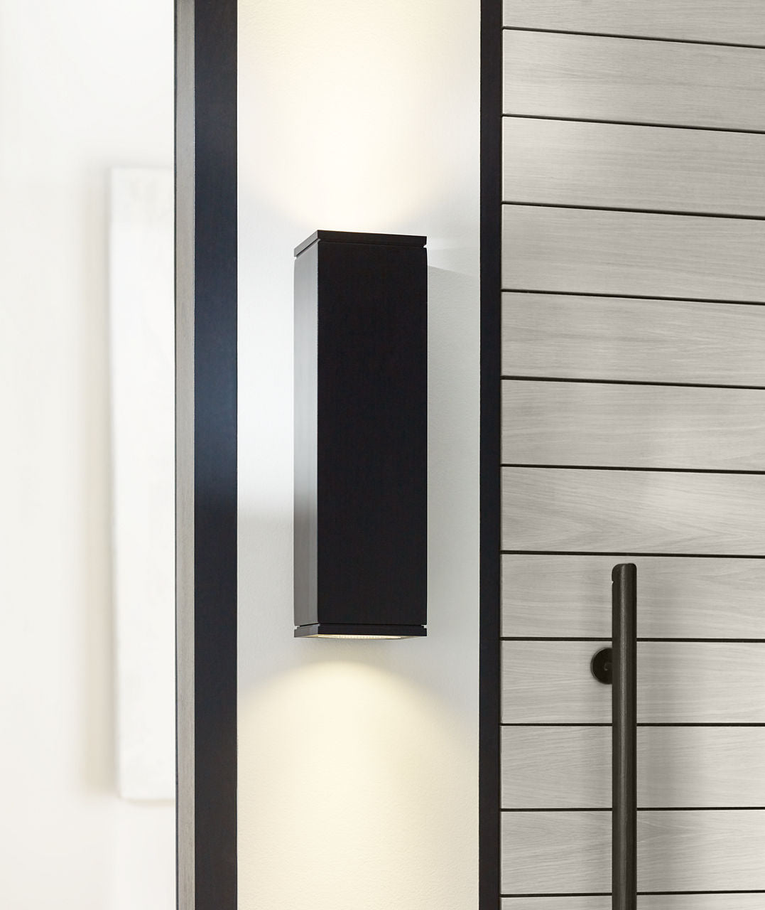 Tegel 18 Outdoor Wall | Black 2700K 36° Up + Down Uplight + Downlight None