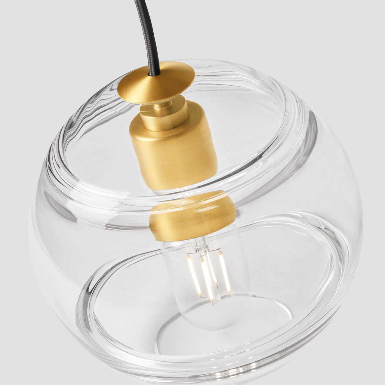 Sedona Medium Pendant Clear Aged Brass 2700K 90 CRI led t14 90 cri 2700k 120v