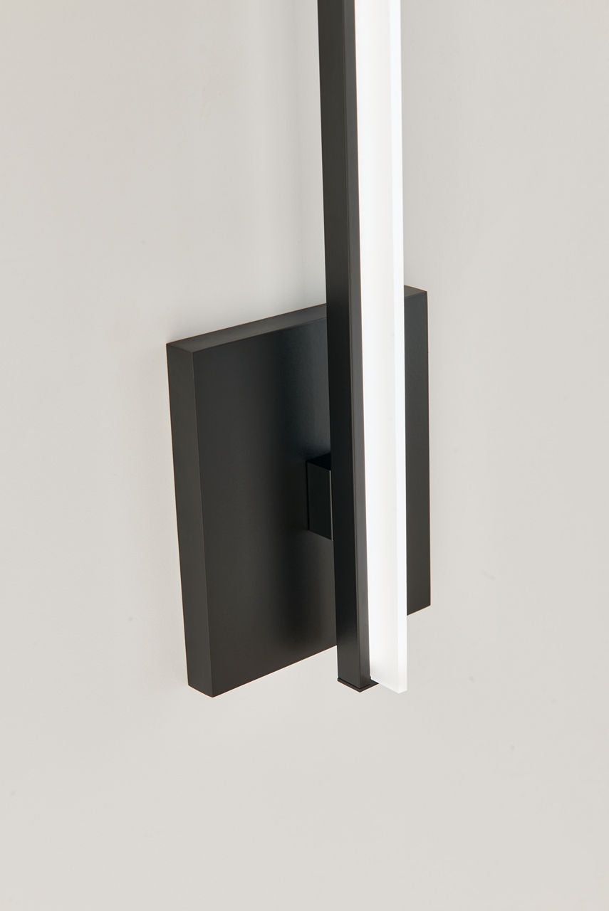 Kenway Wall Matte Black LED 90 CRI 3000K 120V