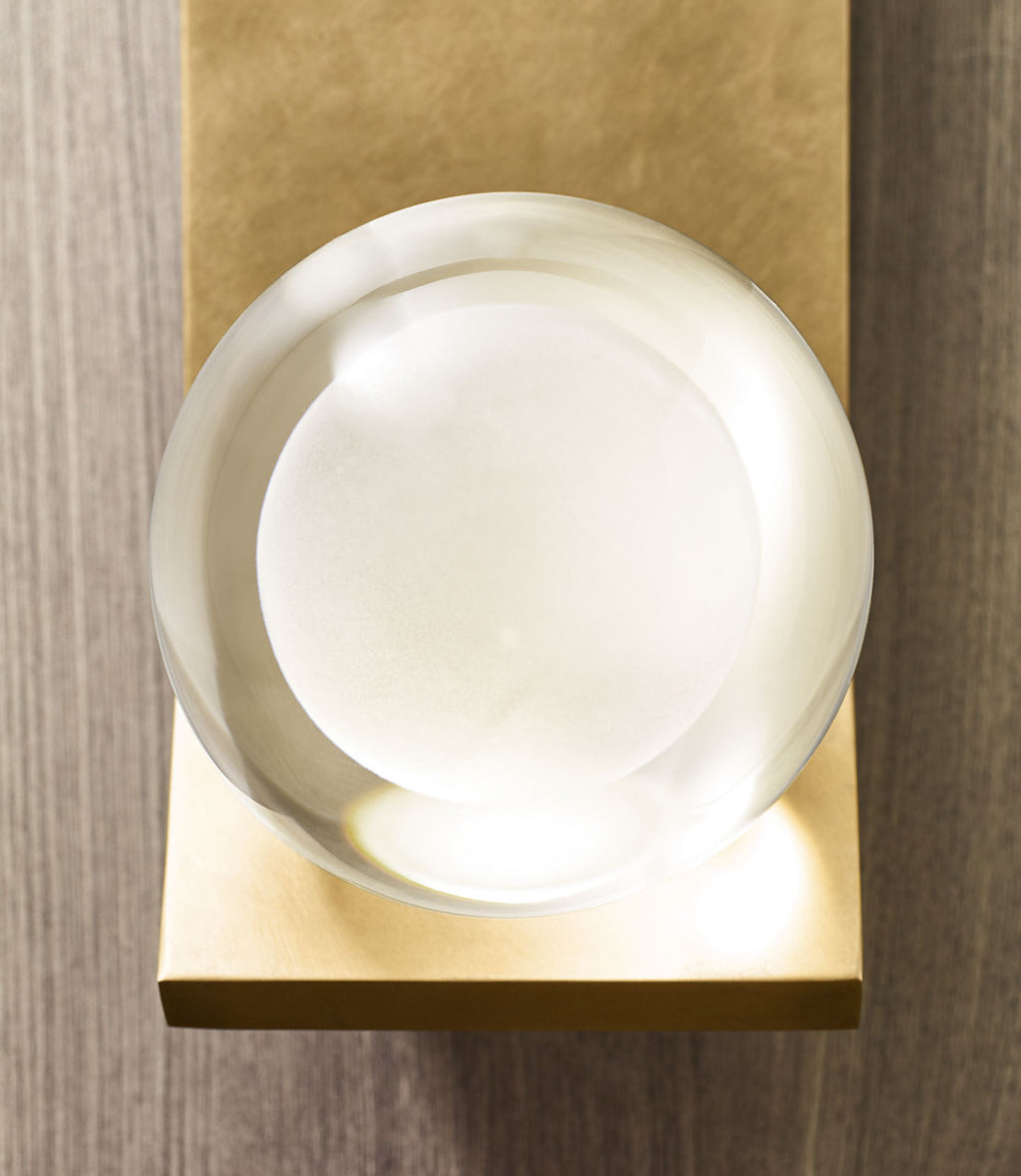Mina Wall Natural Brass LED 3000K 120V
