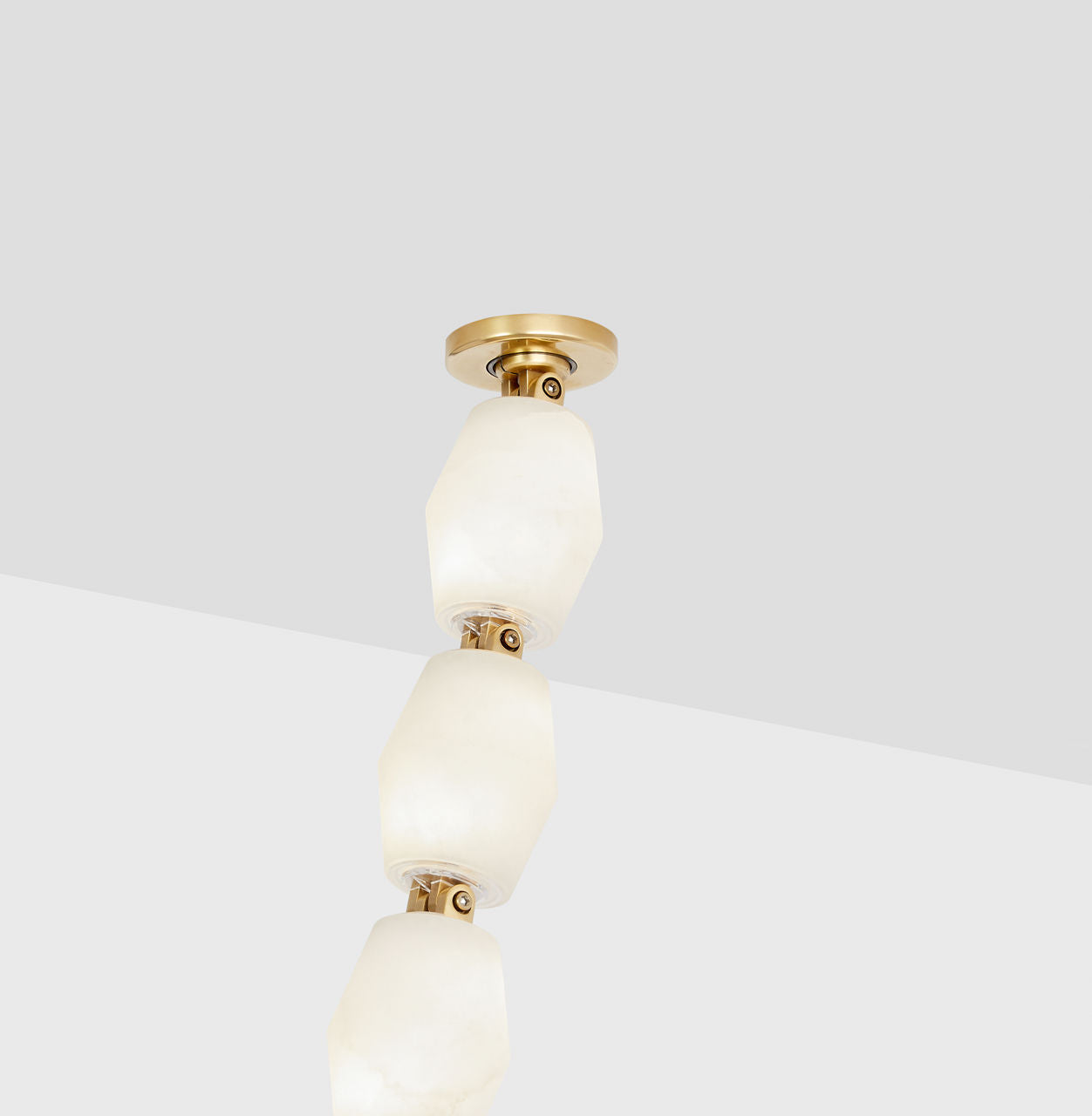 Collier Alabaster 240 Chandelier | Hand-Rubbed Antique Brass 2700K Surface 120V-277V Universal