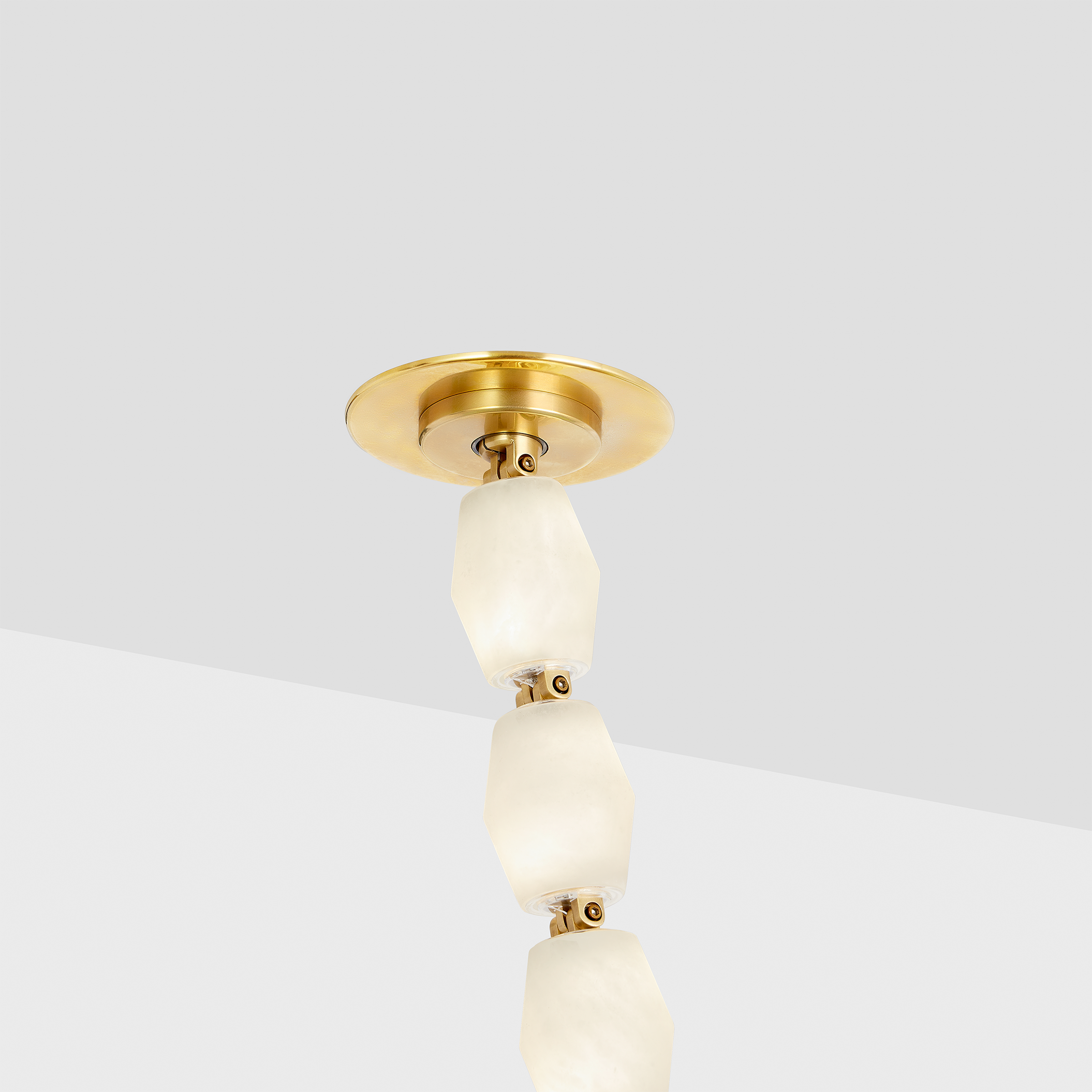 Collier Alabaster 240 Chandelier | Hand-Rubbed Antique Brass 2700K Remote 120V