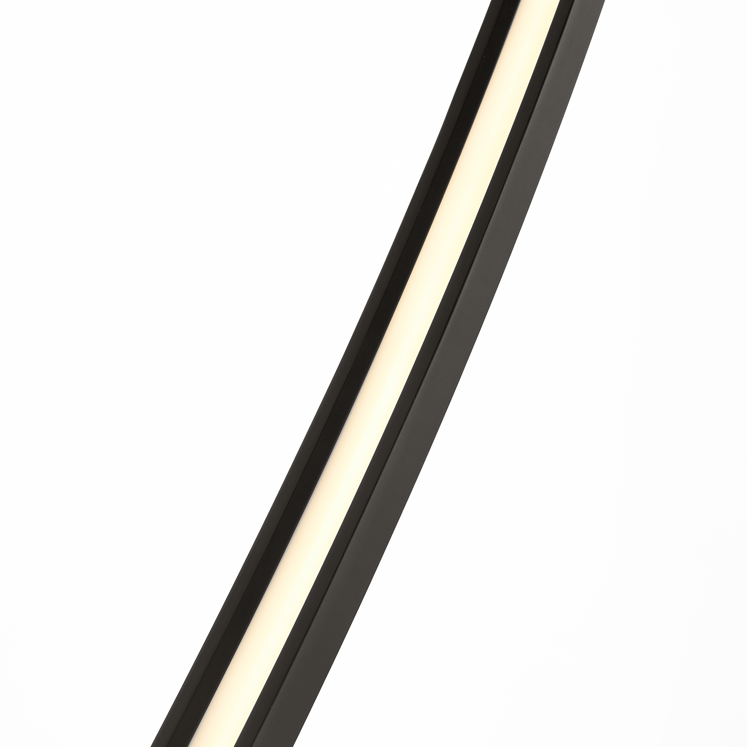 Baku 61 Chandelier Nightshade Black 2700K 90 CRI