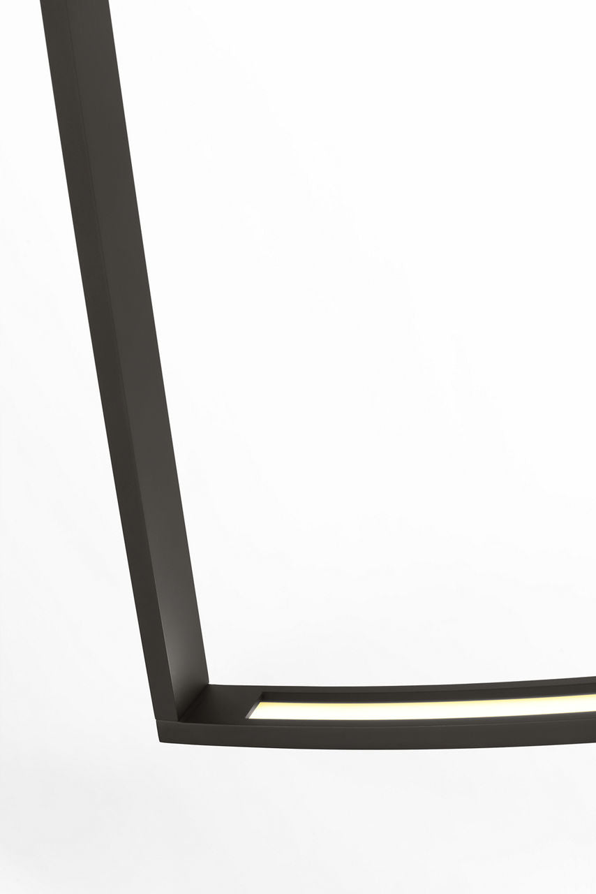 Baku 61 Chandelier Nightshade Black 2700K 90 CRI