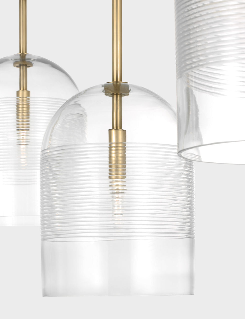 Leano 52 Chandelier | Hand-Rubbed Antique Brass