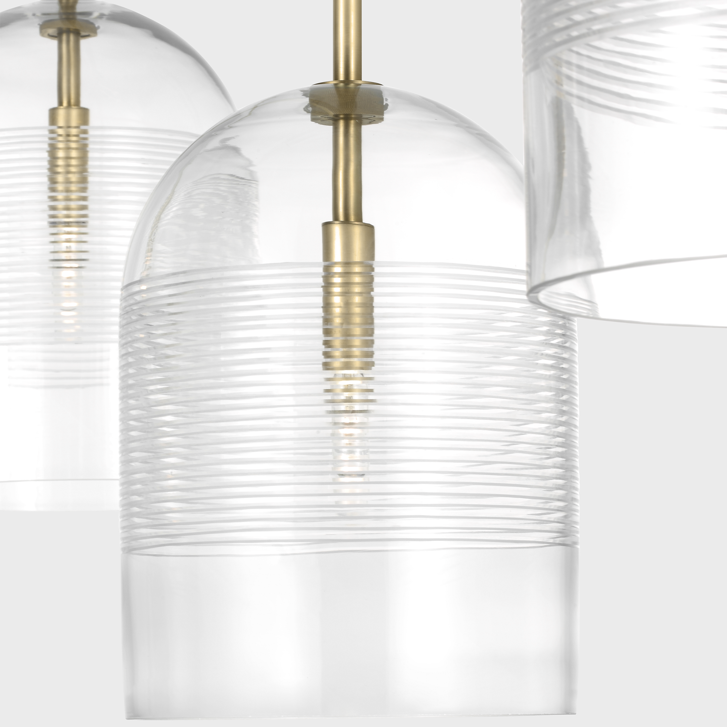 Leano 52 Chandelier | Hand-Rubbed Antique Brass