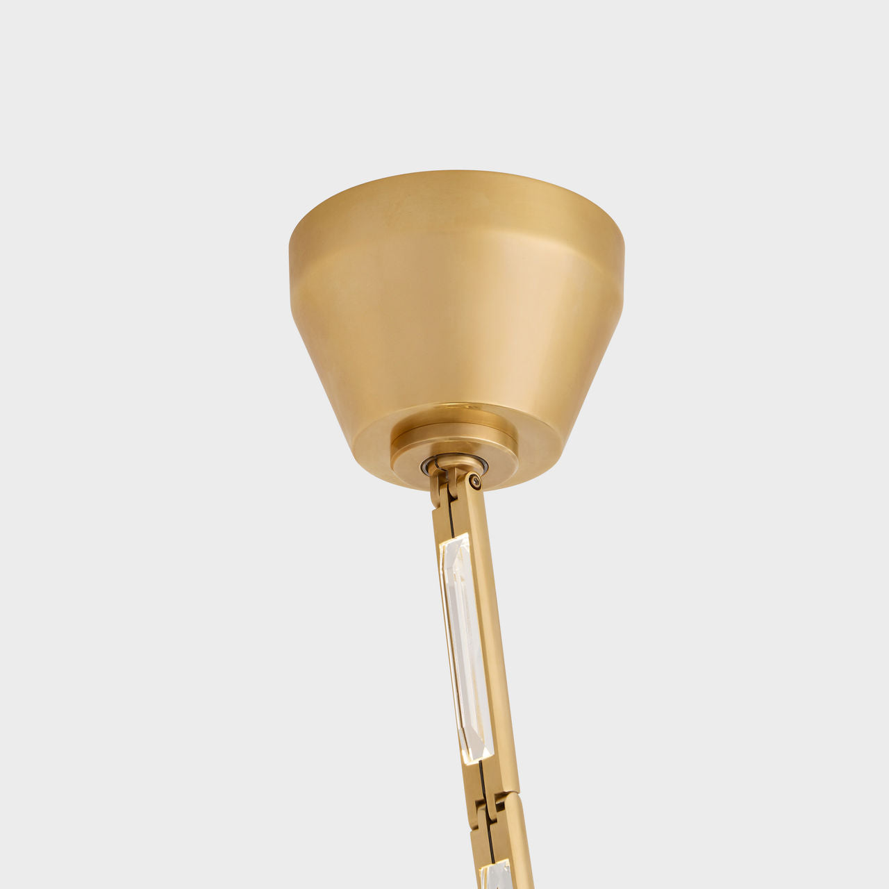 Catena 118 Chandelier | Hand-Rubbed Antique Brass 3000K Surface 120V-277V Universal