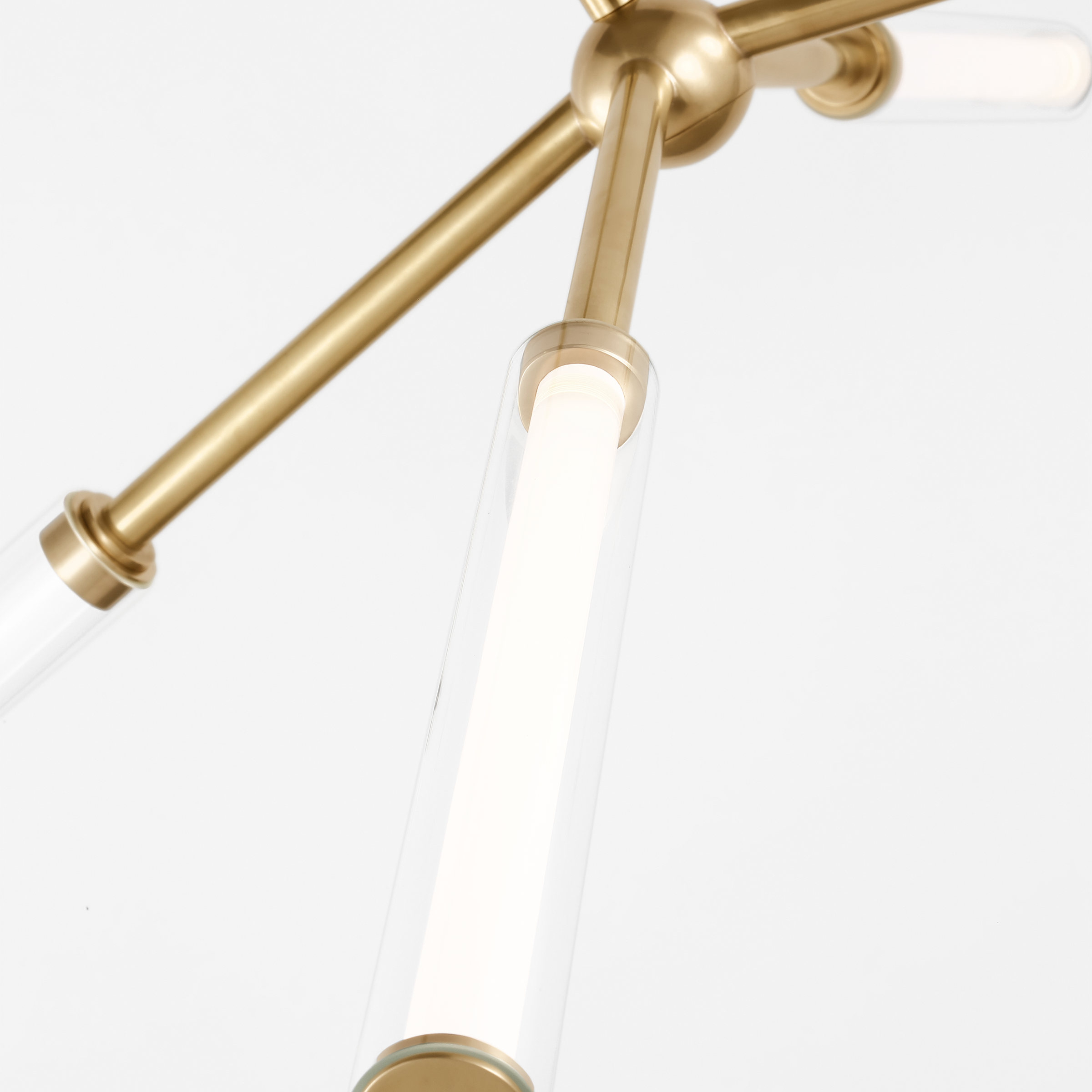 Poza 40 Chandelier hand-rubbed antique brass 2700K 90 CRI