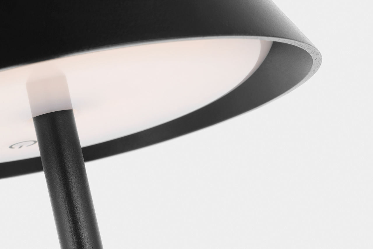 Tepa Medium Rechargeable Floor Lamp Black 2700K 90 CRI