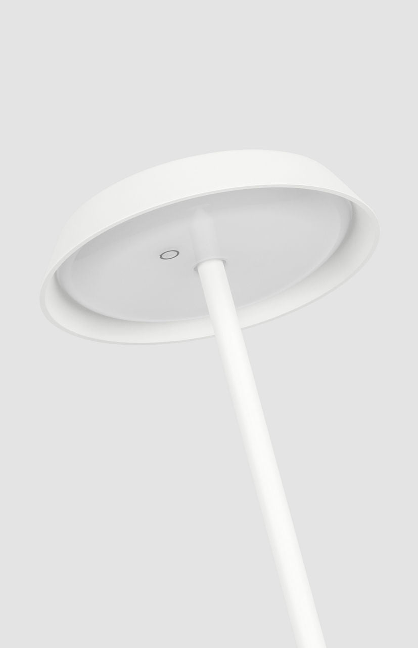 Tepa Medium Rechargeable Floor Lamp matte White 2700K 90 CRI