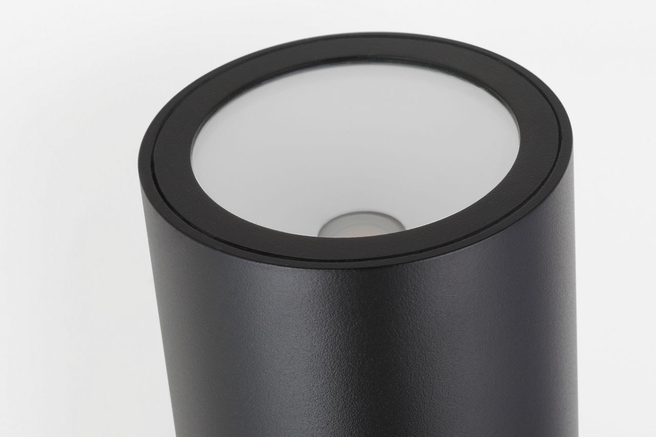 Pressa Round Large Wall Black 2700K 90 CRI
