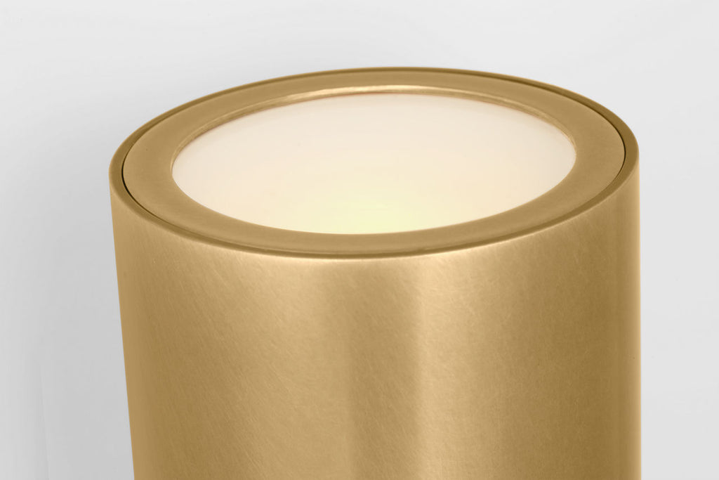 Pressa Round Large Wall Natural Brass 2700K 90 CRI