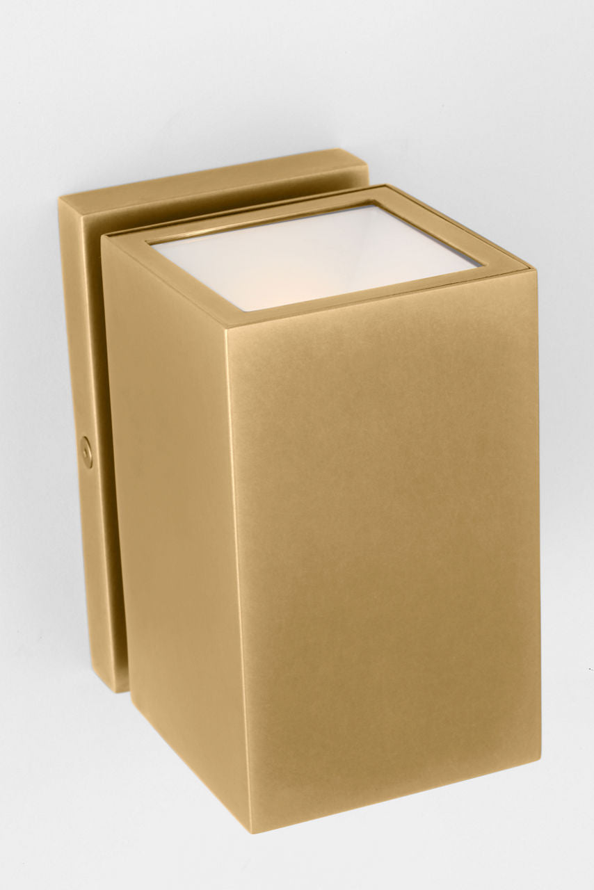 Pressa Square Small Wall Natural Brass 2700K 90 CRI