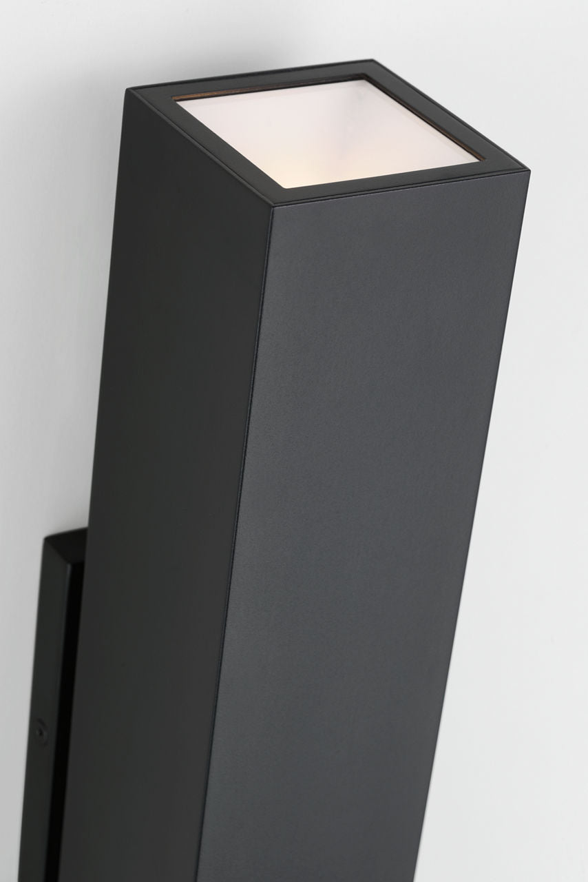 Pressa Square Large Wall Black 2700K 90 CRI