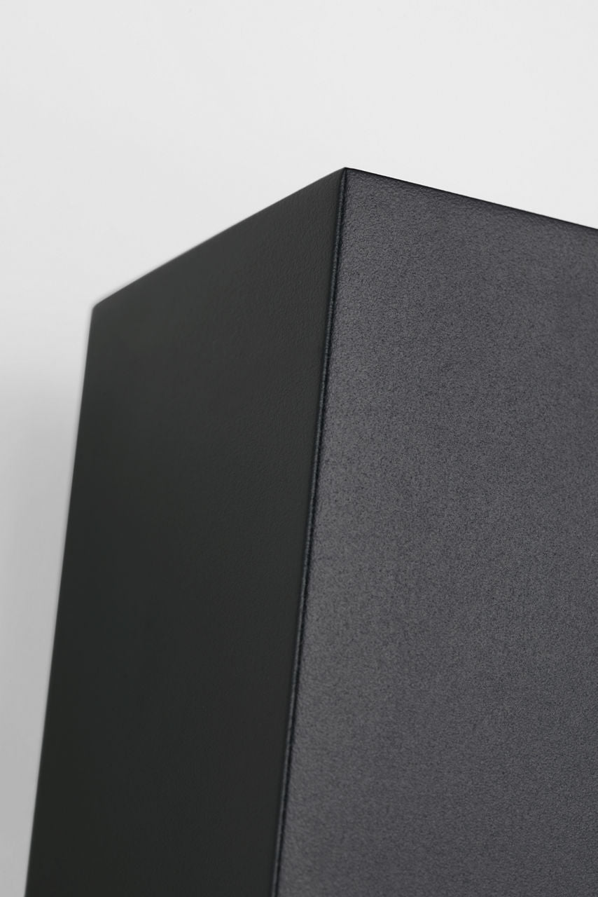 Pressa Square Large Wall Black 2700K 90 CRI