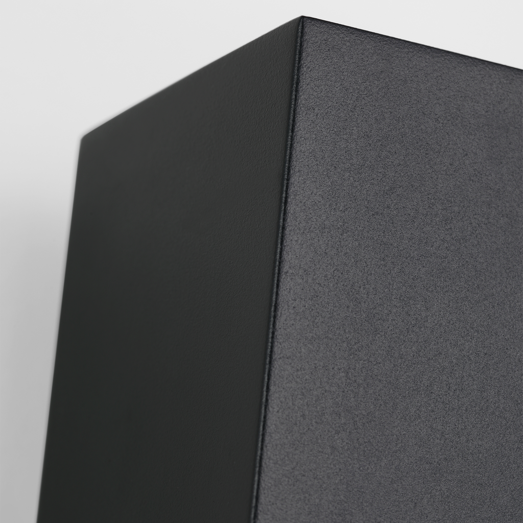 Pressa Square Large Wall Black 2700K 90 CRI