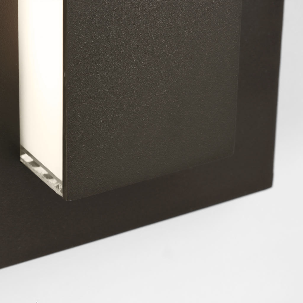 Aspen 60 Outdoor Wall outdoor Bronze 3000K 90 CRI