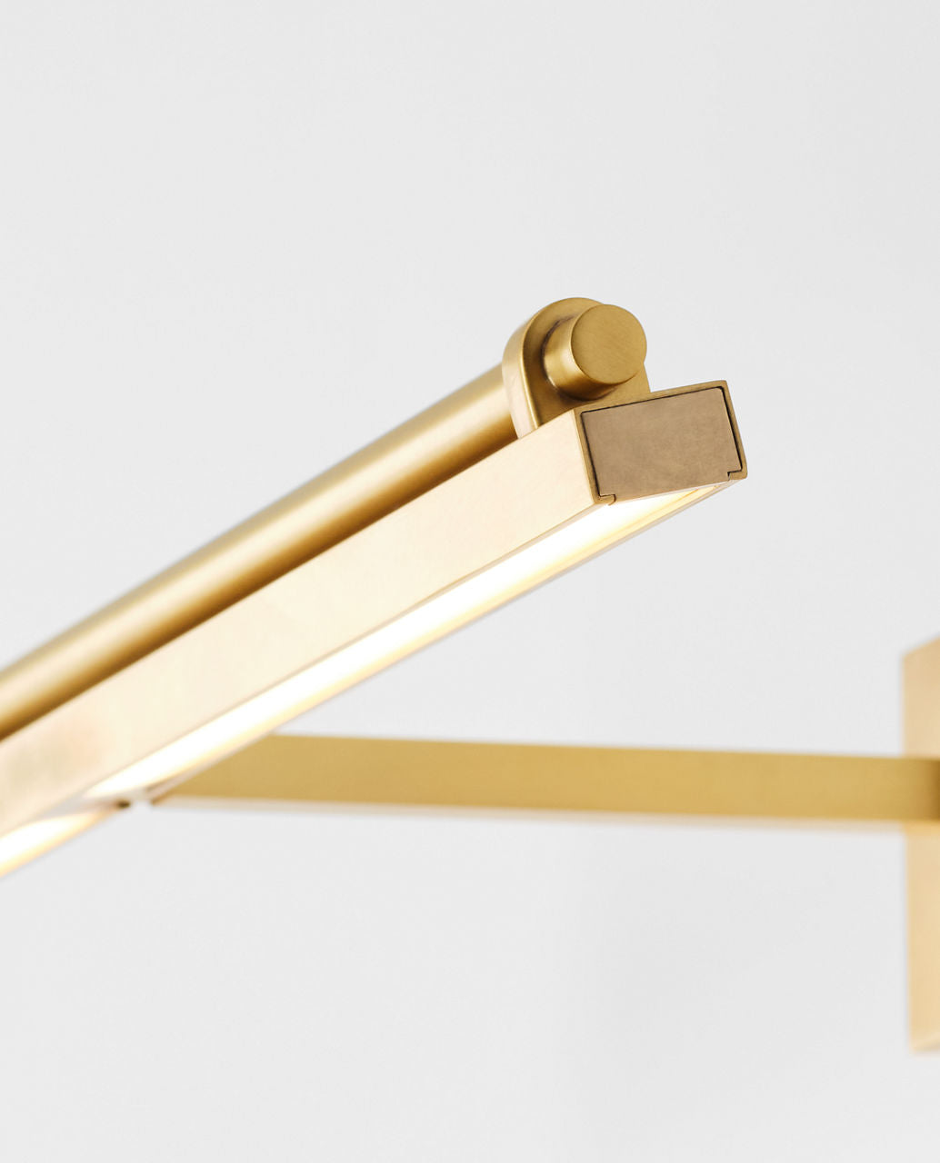 Kal 24 Picture Light Natural Brass 3000K 90 CRI