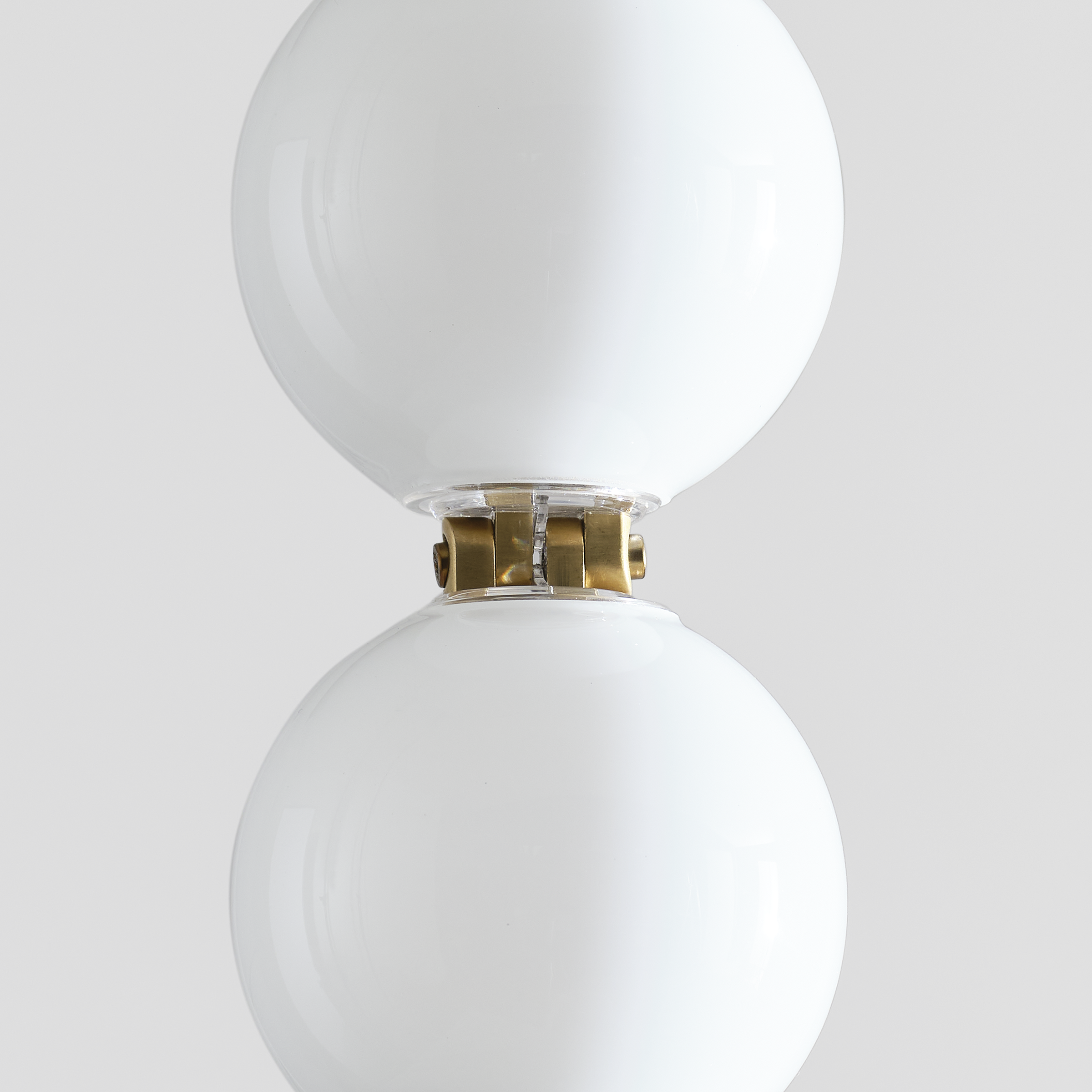 Perle 36 Pendant | Natural Brass 2700K Remote 120V