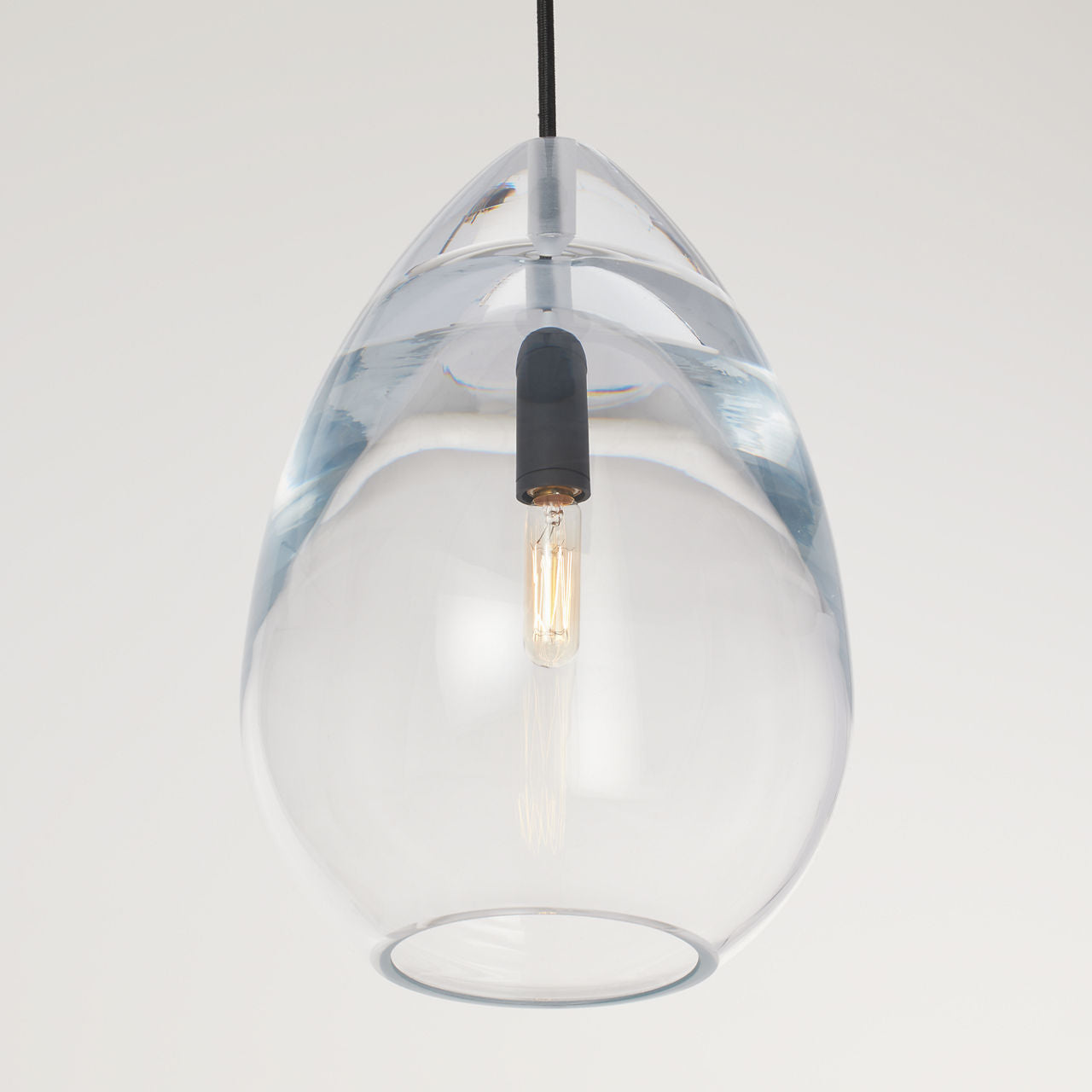 Alina Medium Accent Pendant Clear Nightshade Black LED 2700K 90 CRI lamp