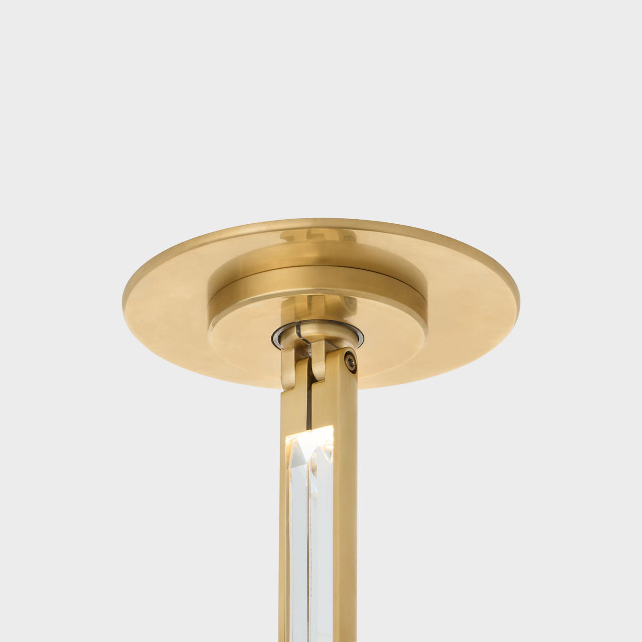 Catena 41 Pendant | Hand-Rubbed Antique Brass 3000K Remote 120V