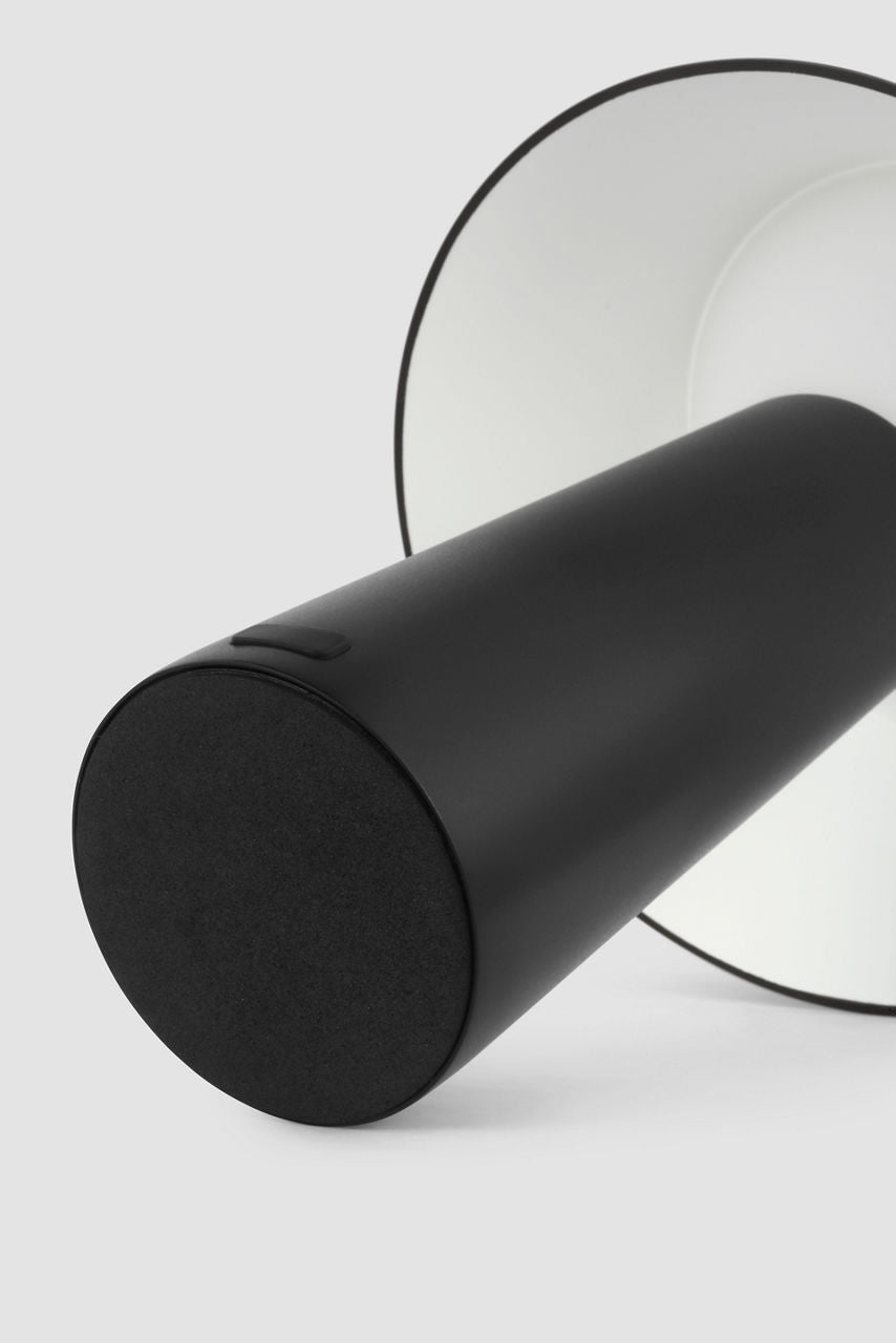 Sesa Short Accent Rechargeable Table Lamp Black 2700K 90 CRI