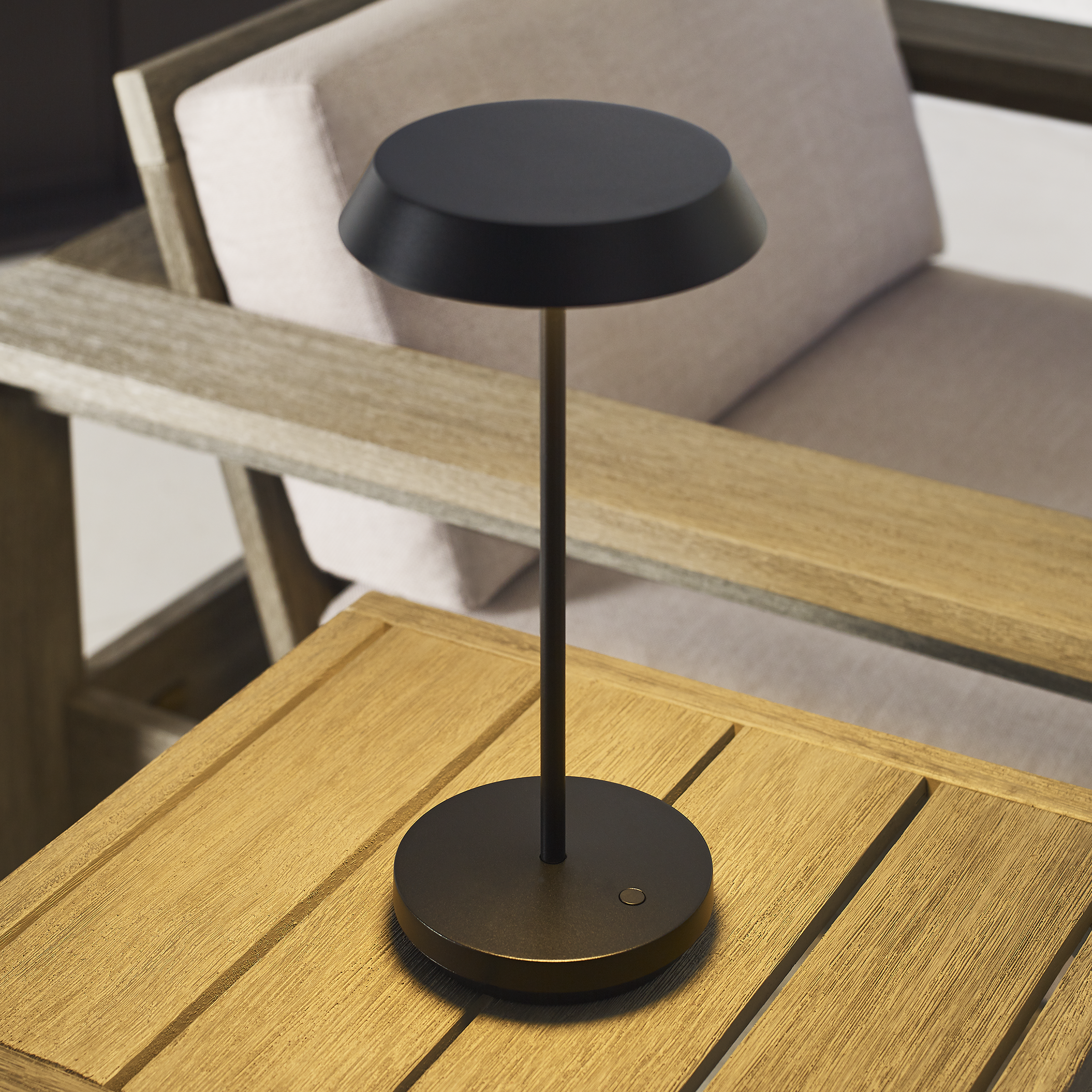Tepa Accent Rechargeable Table Lamp Black 2700K 90 CRI wall charger included