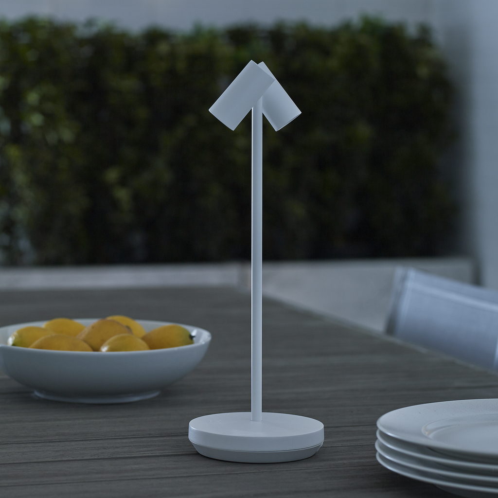 Doppia Accent Rechargeable Table Lamp matte White 2700K 90 CRI wall charger included