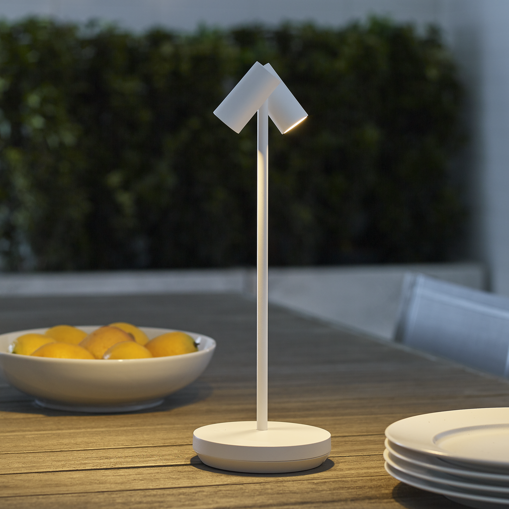 Doppia Accent Rechargeable Table Lamp matte White 2700K 90 CRI wall charger included