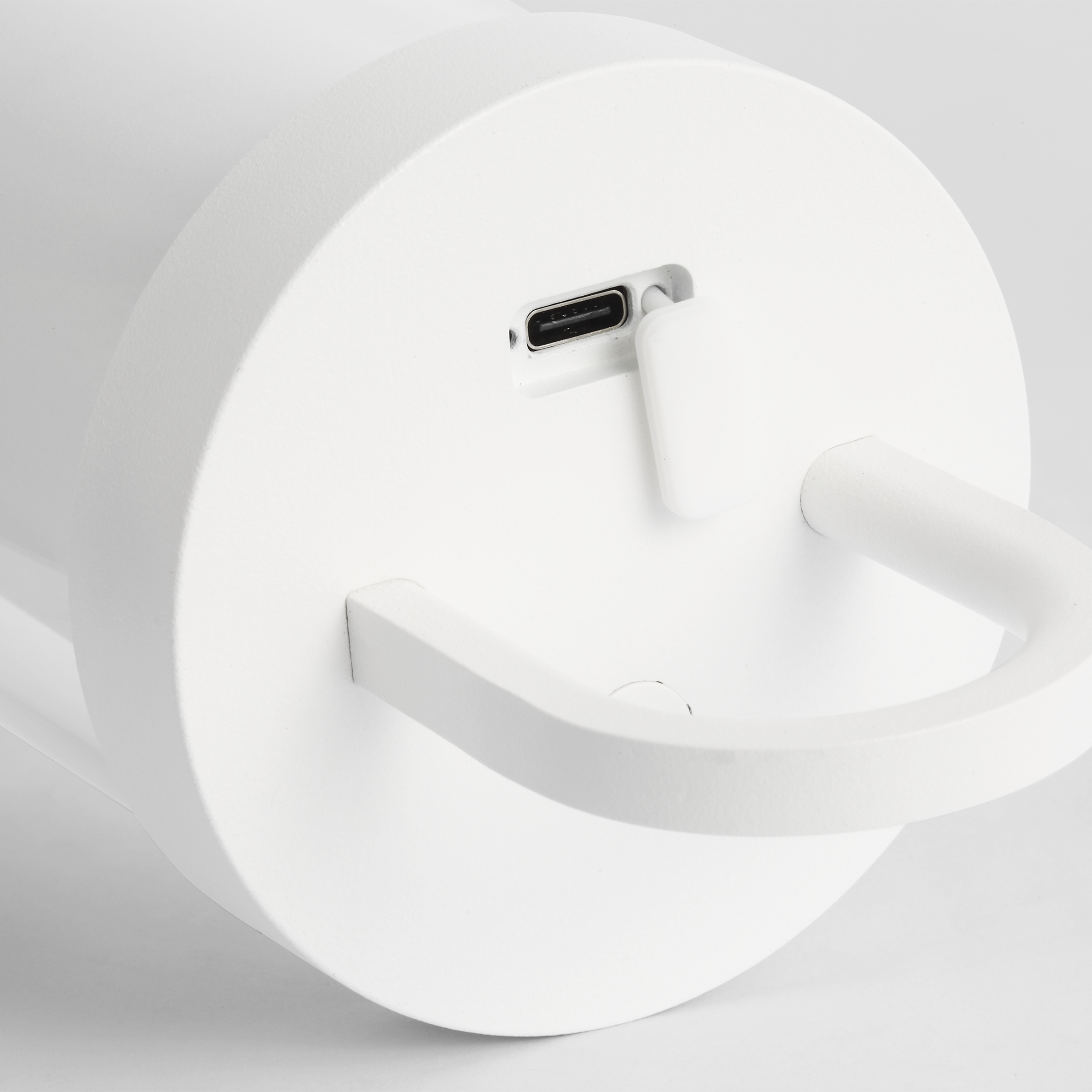 Kandella Accent Rechargeable Table Lamp matte White 2700K 90 CRI wall charger included