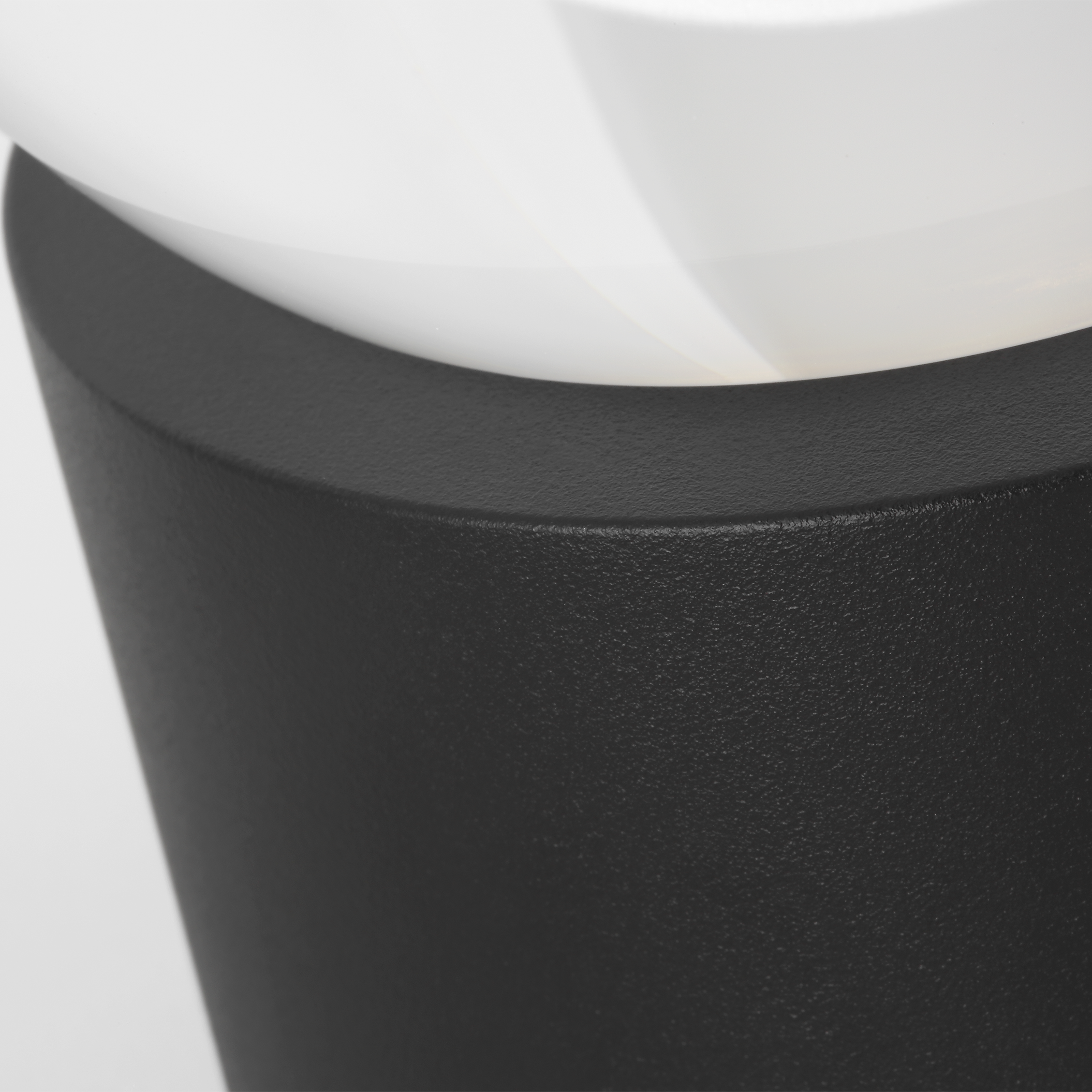 Mina Accent Rechargeable Table Lamp Black 2700K 90 CRI wall charger included