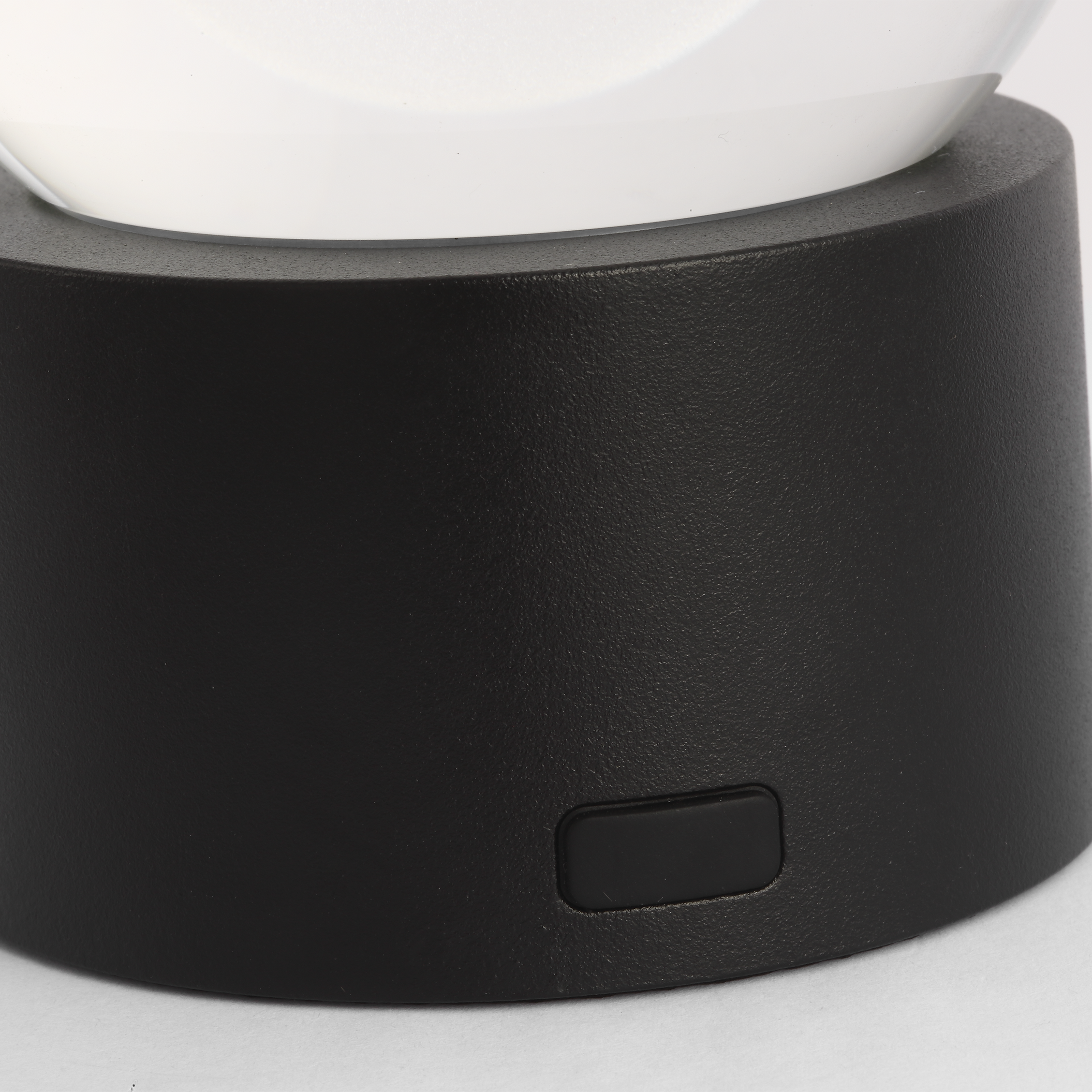 Mina Accent Rechargeable Table Lamp Black 2700K 90 CRI wall charger included