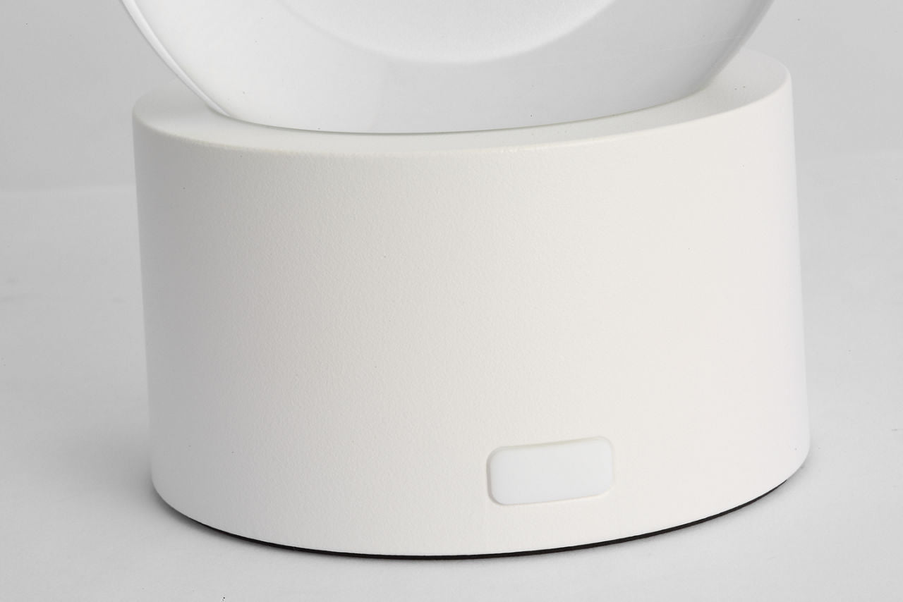 Mina Accent Rechargeable Table Lamp matte White 2700K 90 CRI wall charger included